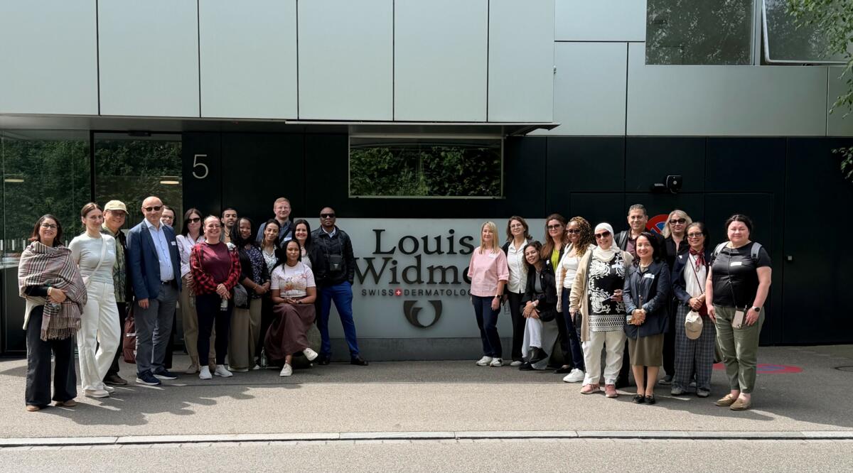 Group photo_Swiss company visit_Louis Widmer